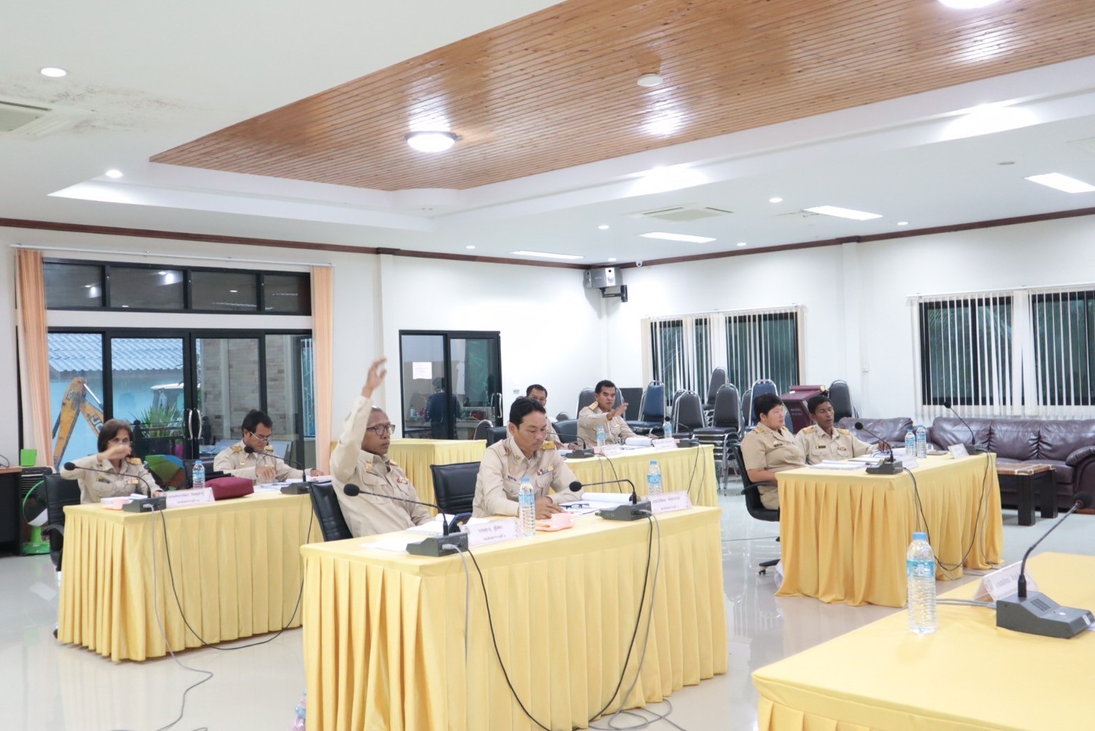 ประชุมสภาองค์การบริหารส่วนตำบลลำเลียง สมัยสามัญ สมัยที่สี่ ประจำปี 2566