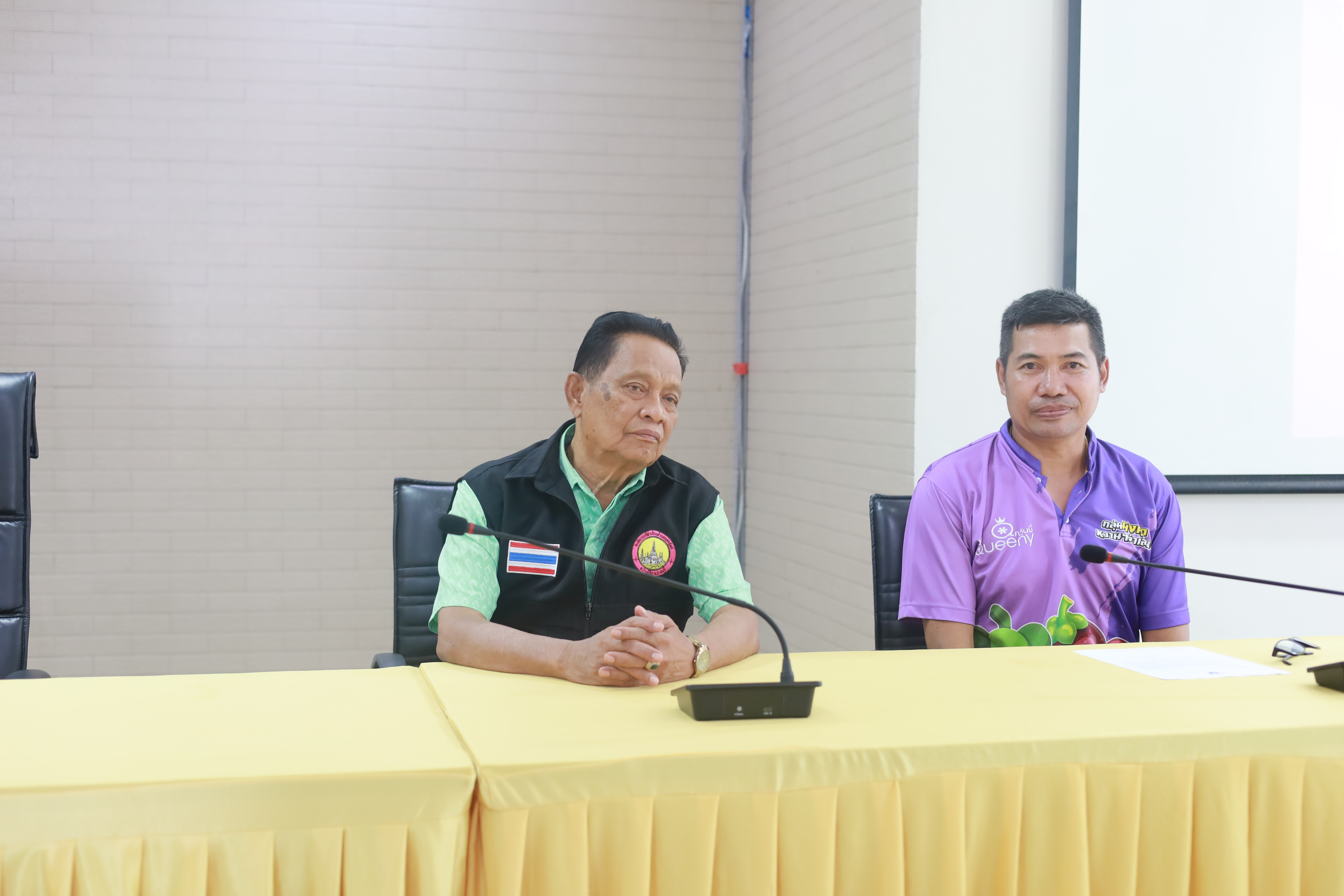 ร่วมต้อนรับคณะศึกษาดูงาน..กลุ่มวิสาหกิจชุมชนมังคุดหวานเพื่อการส่งออกลำเลียง